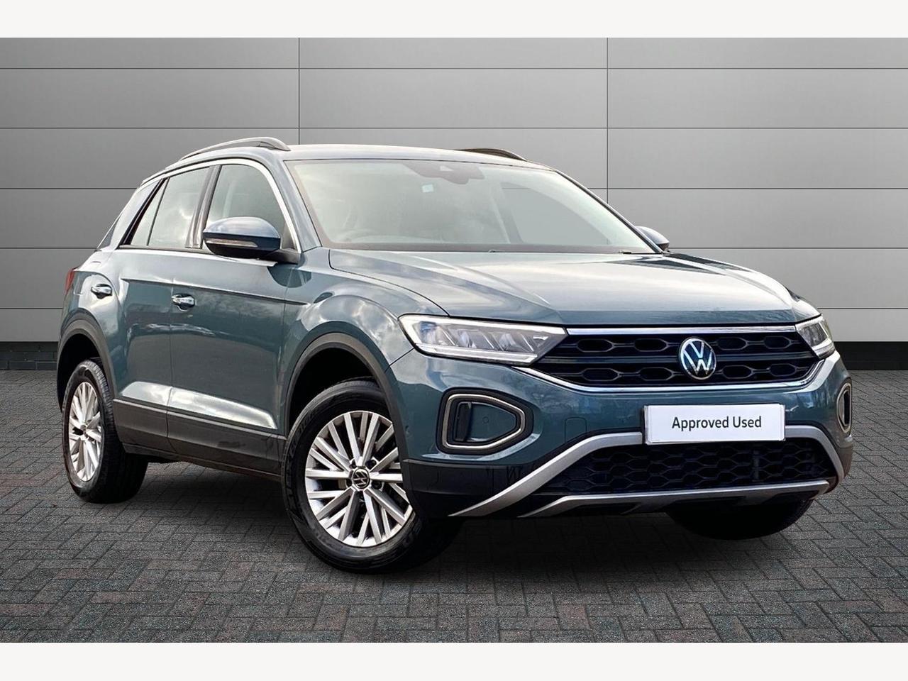 Main listing image - Volkswagen T-Roc