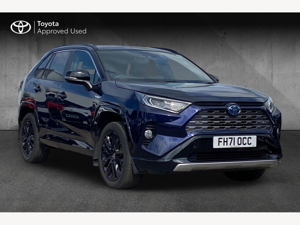 Main listing image - Toyota RAV4