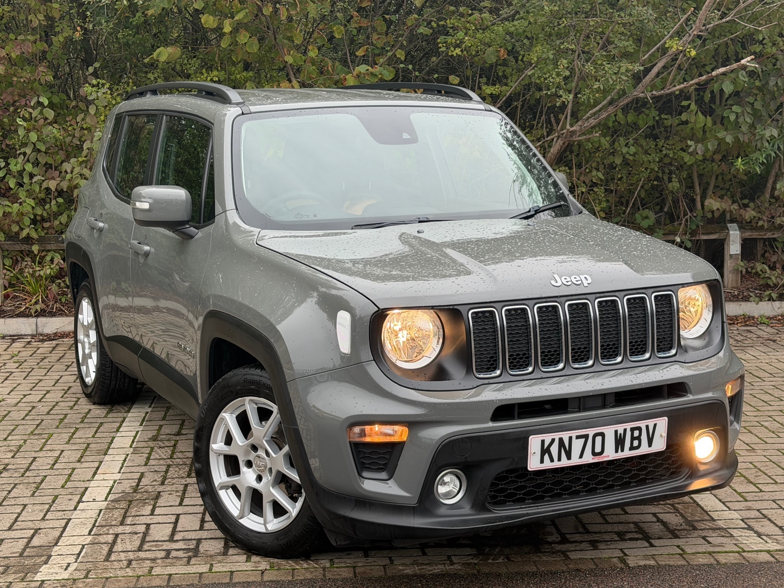 Main listing image - Jeep Renegade