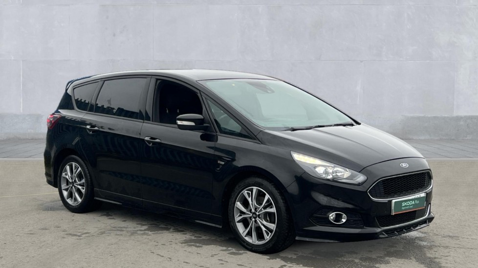 Main listing image - Ford S-MAX