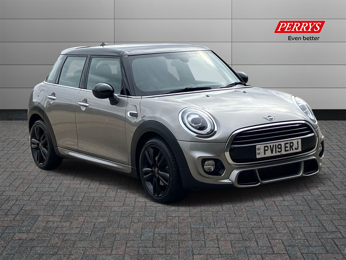 Main listing image - MINI Hatchback 5dr