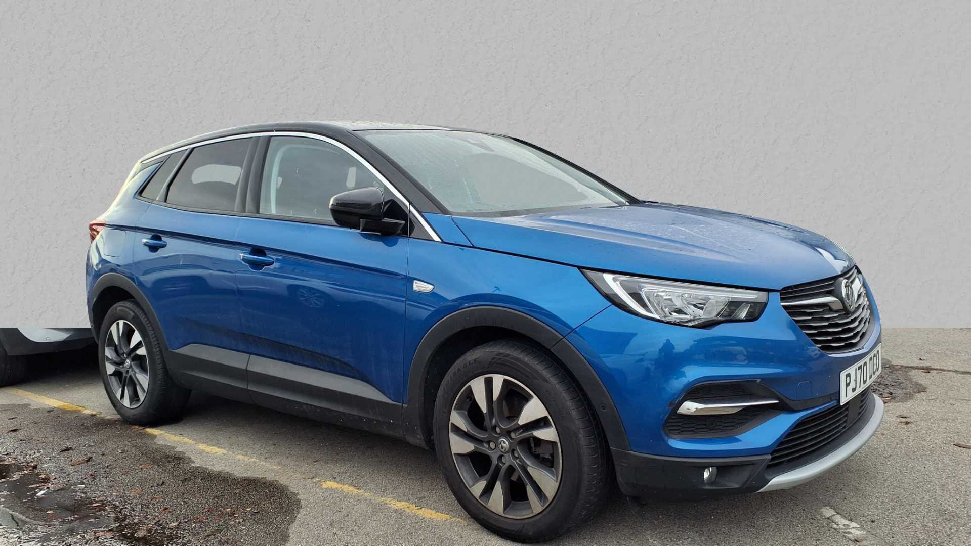 Main listing image - Vauxhall Grandland X