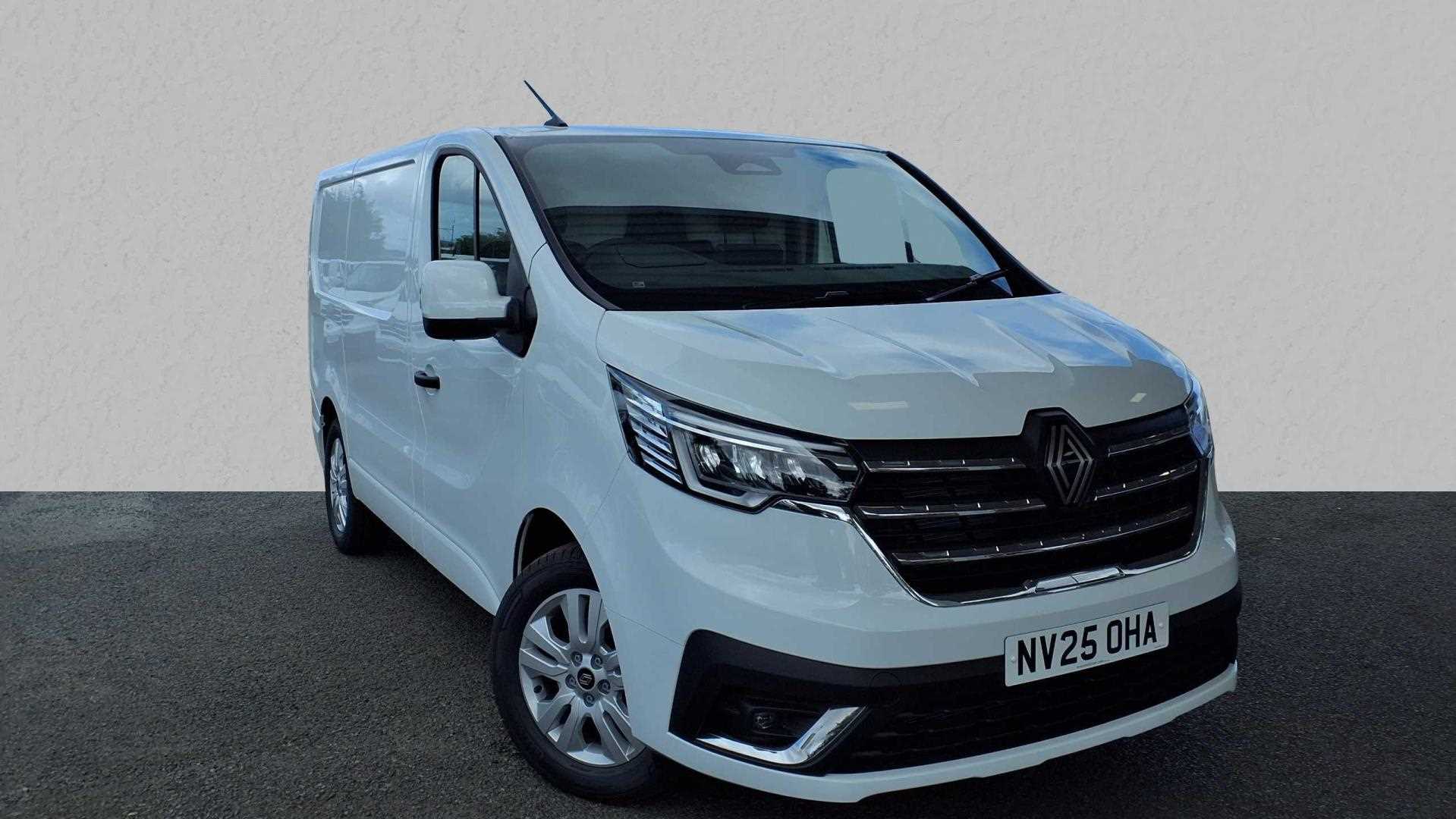 Main listing image - Renault Trafic