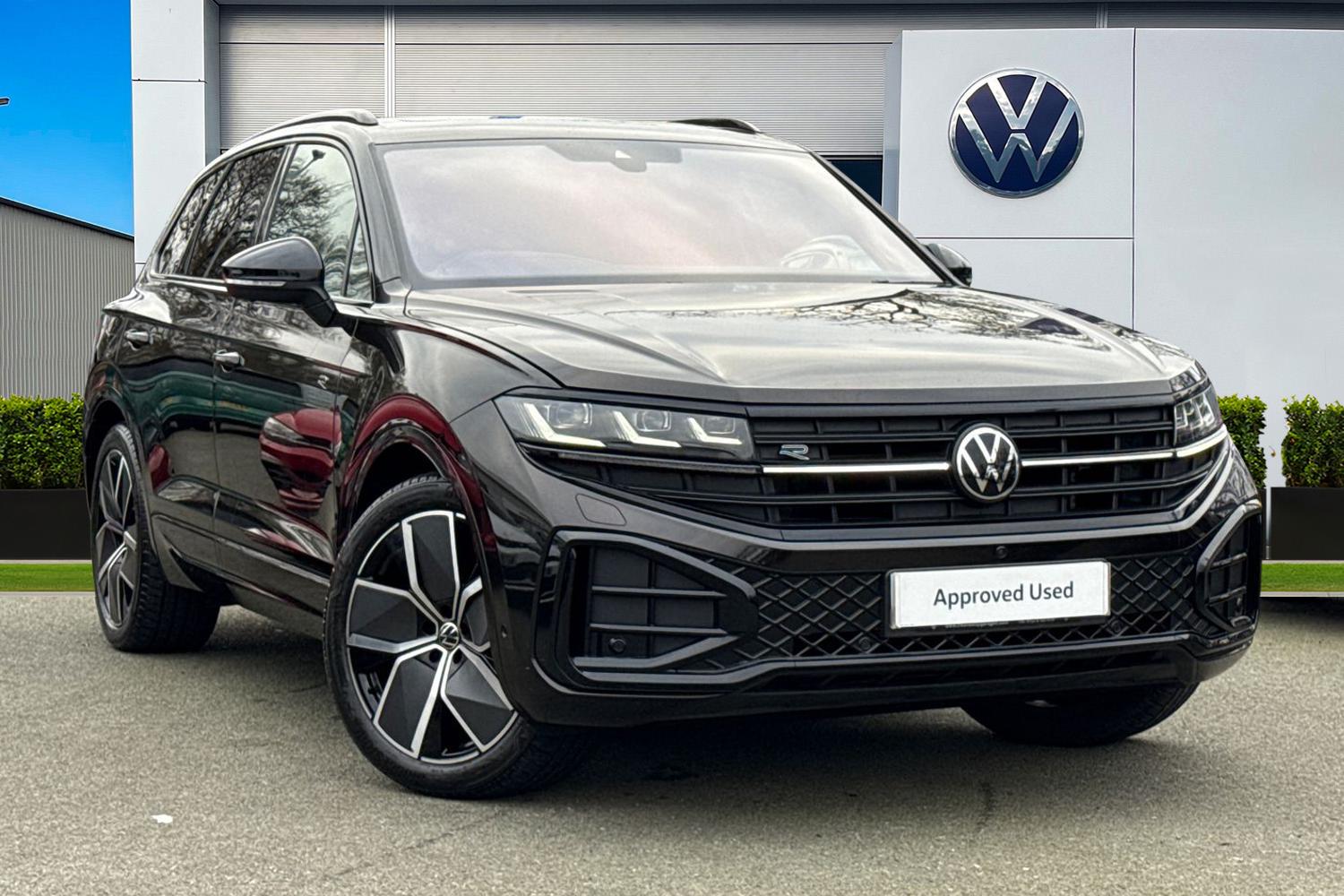 Main listing image - Volkswagen Touareg