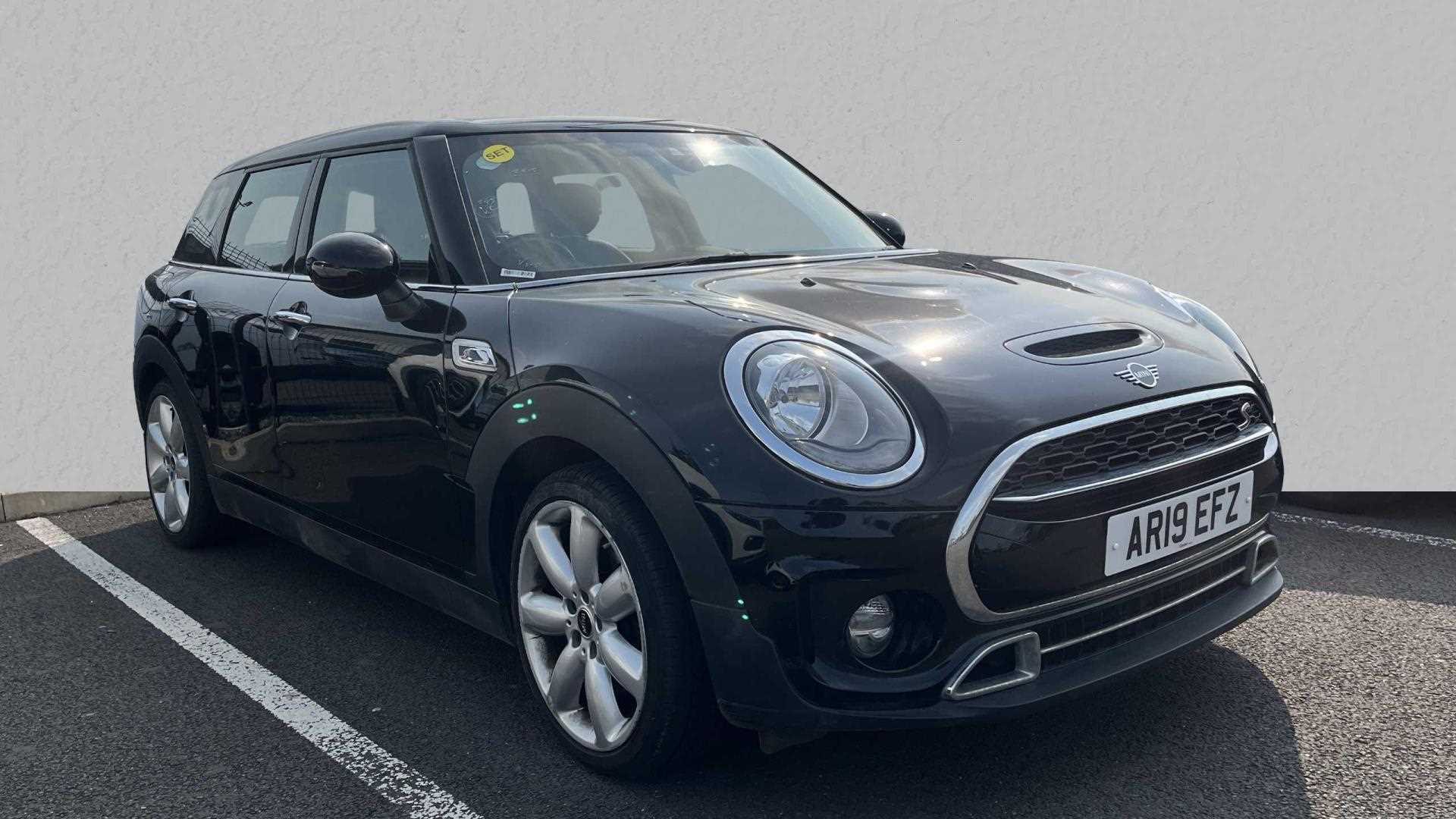 Main listing image - MINI Clubman