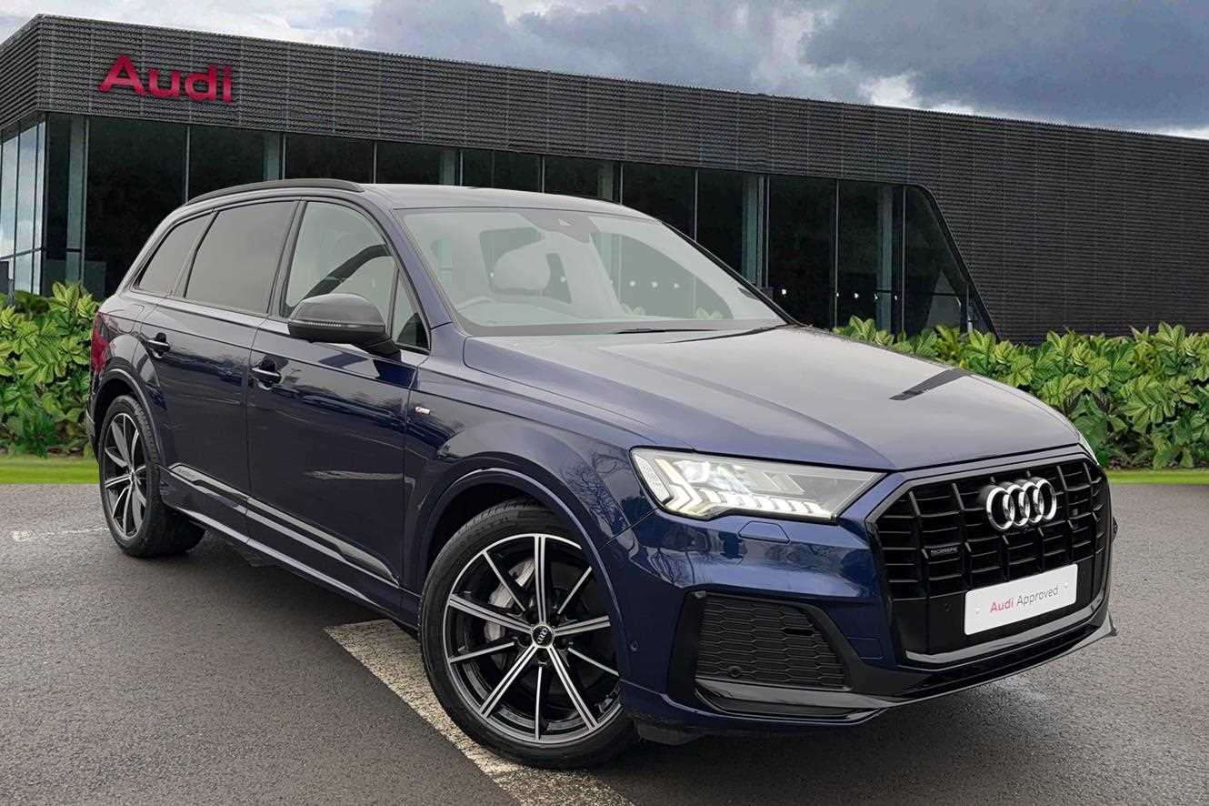 Main listing image - Audi Q7