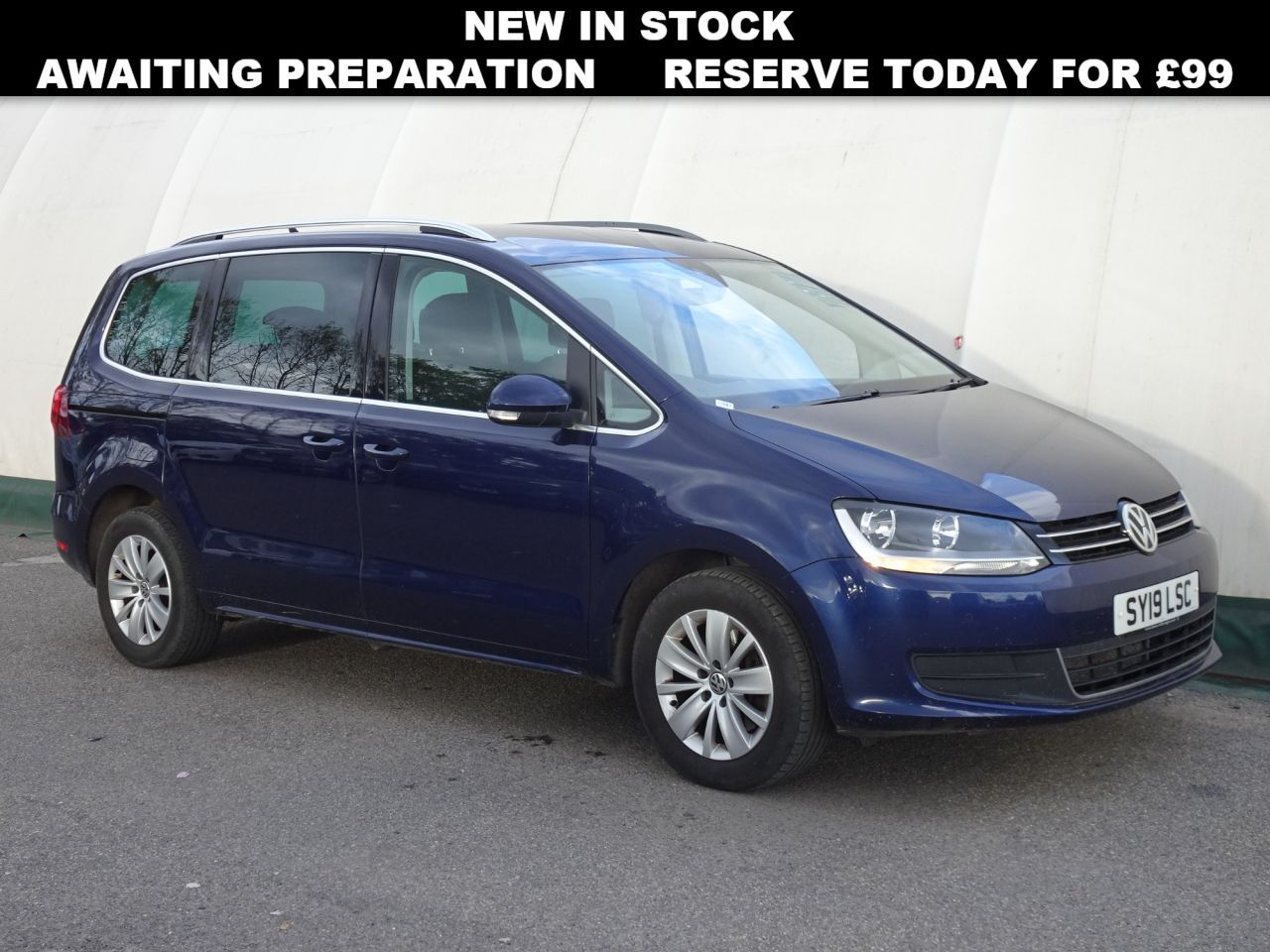 Main listing image - Volkswagen Sharan