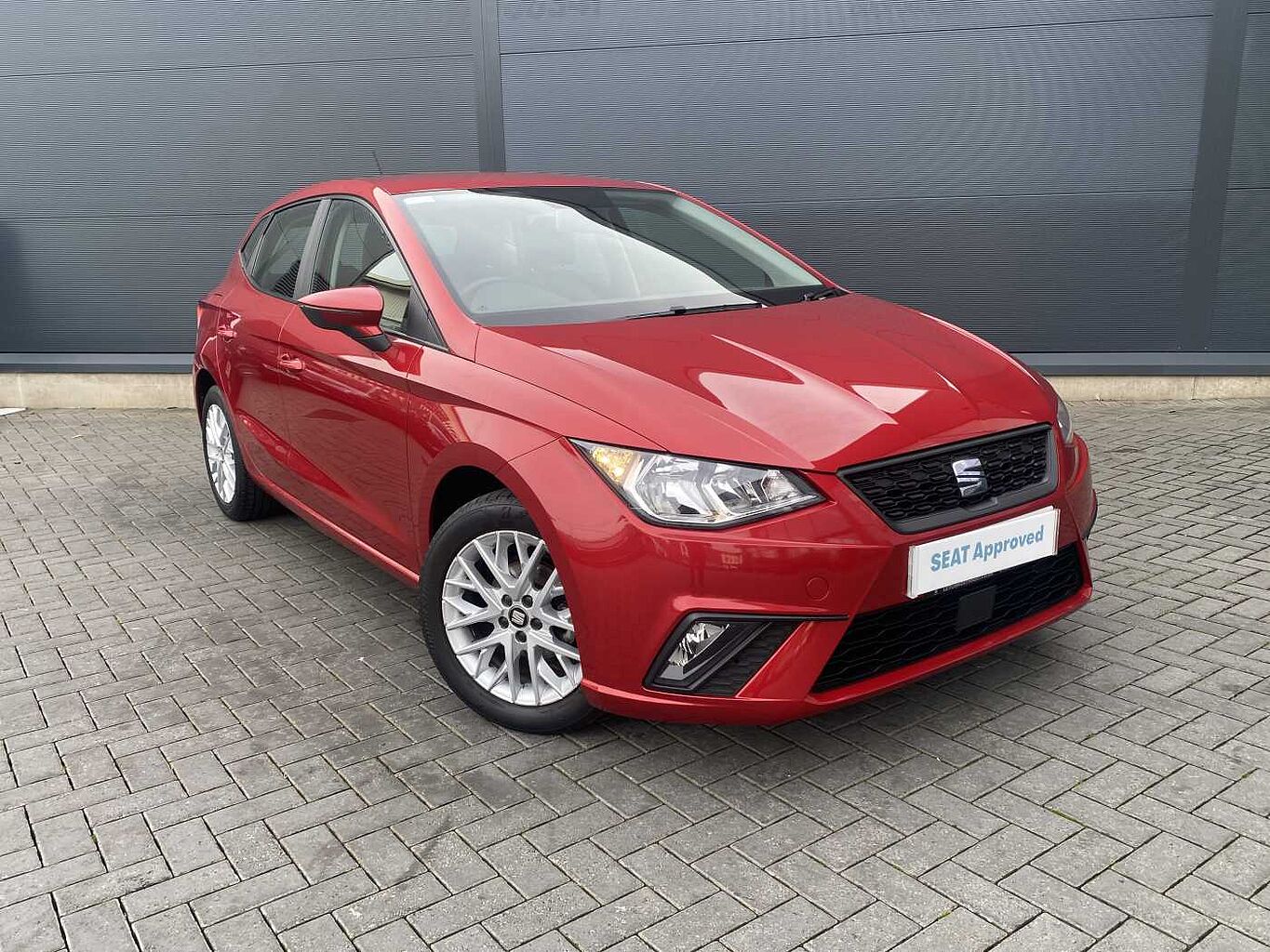 Main listing image - SEAT Ibiza