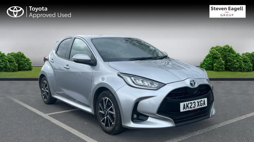 Main listing image - Toyota Yaris