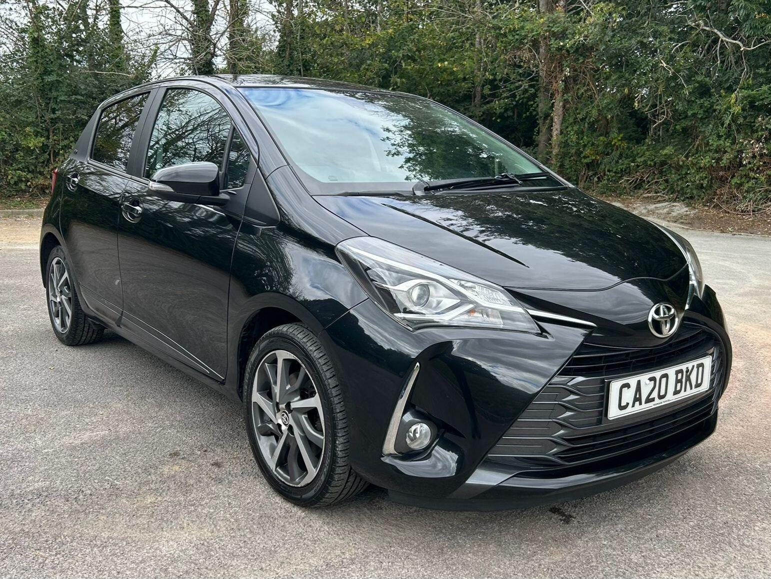 Main listing image - Toyota Yaris
