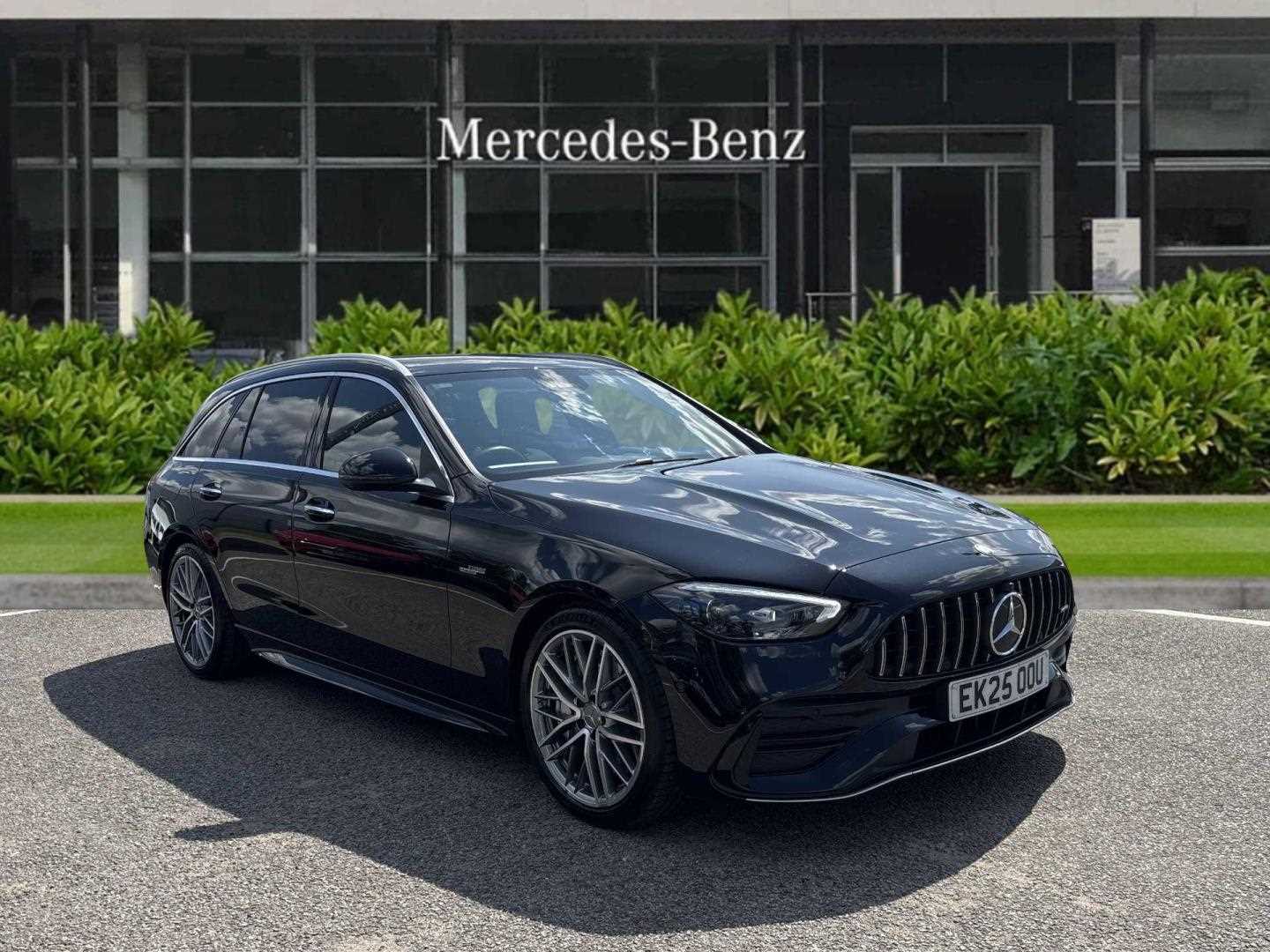 Main listing image - Mercedes-Benz C-Class Estate