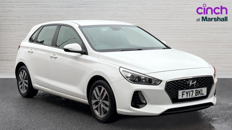 Main listing image - Hyundai i30