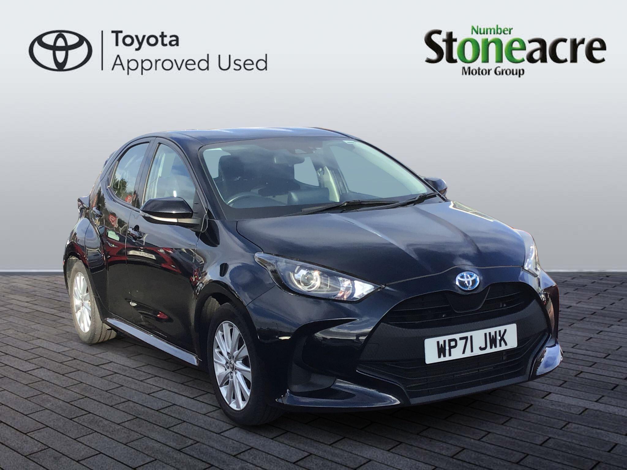 Main listing image - Toyota Yaris