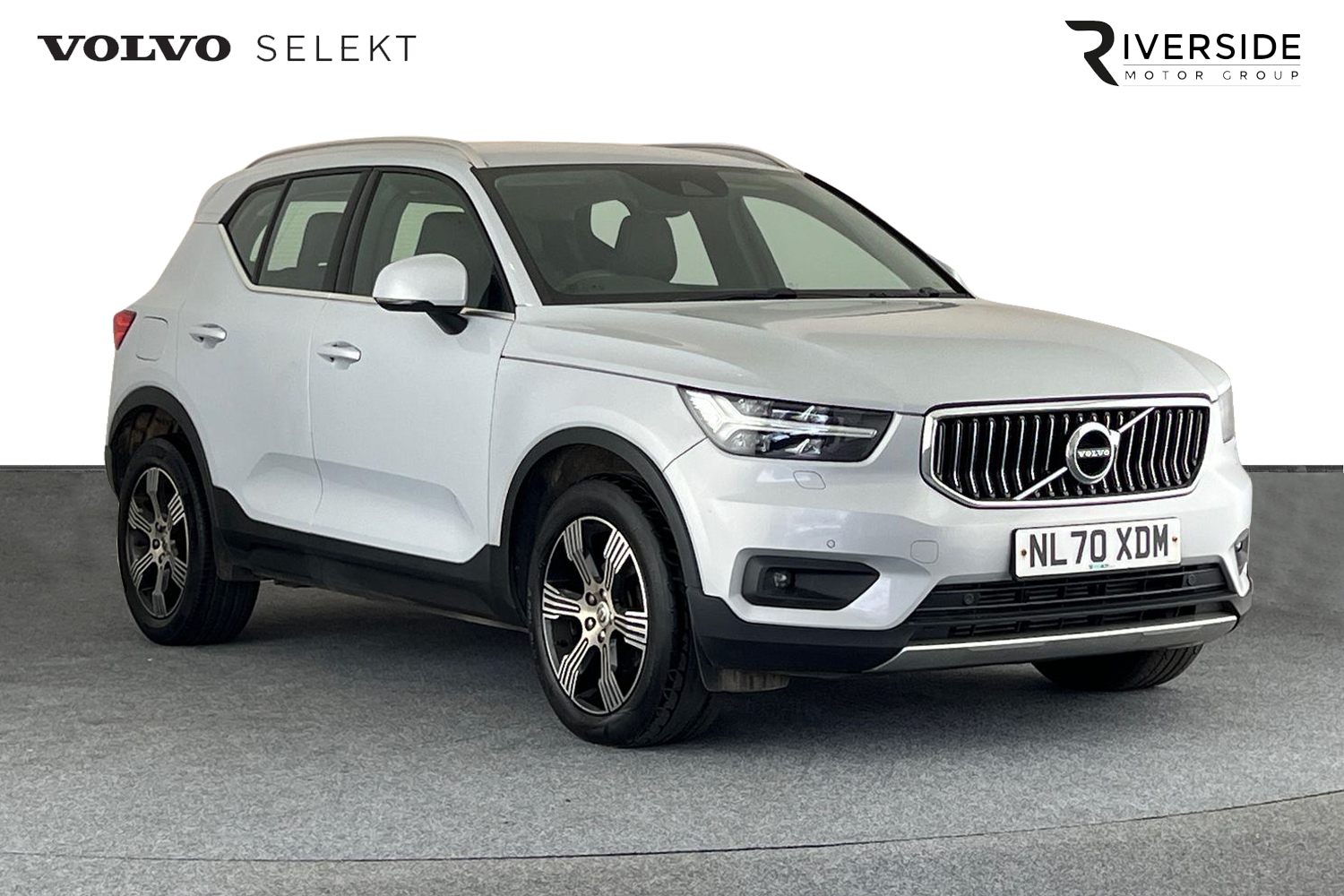 Main listing image - Volvo XC40