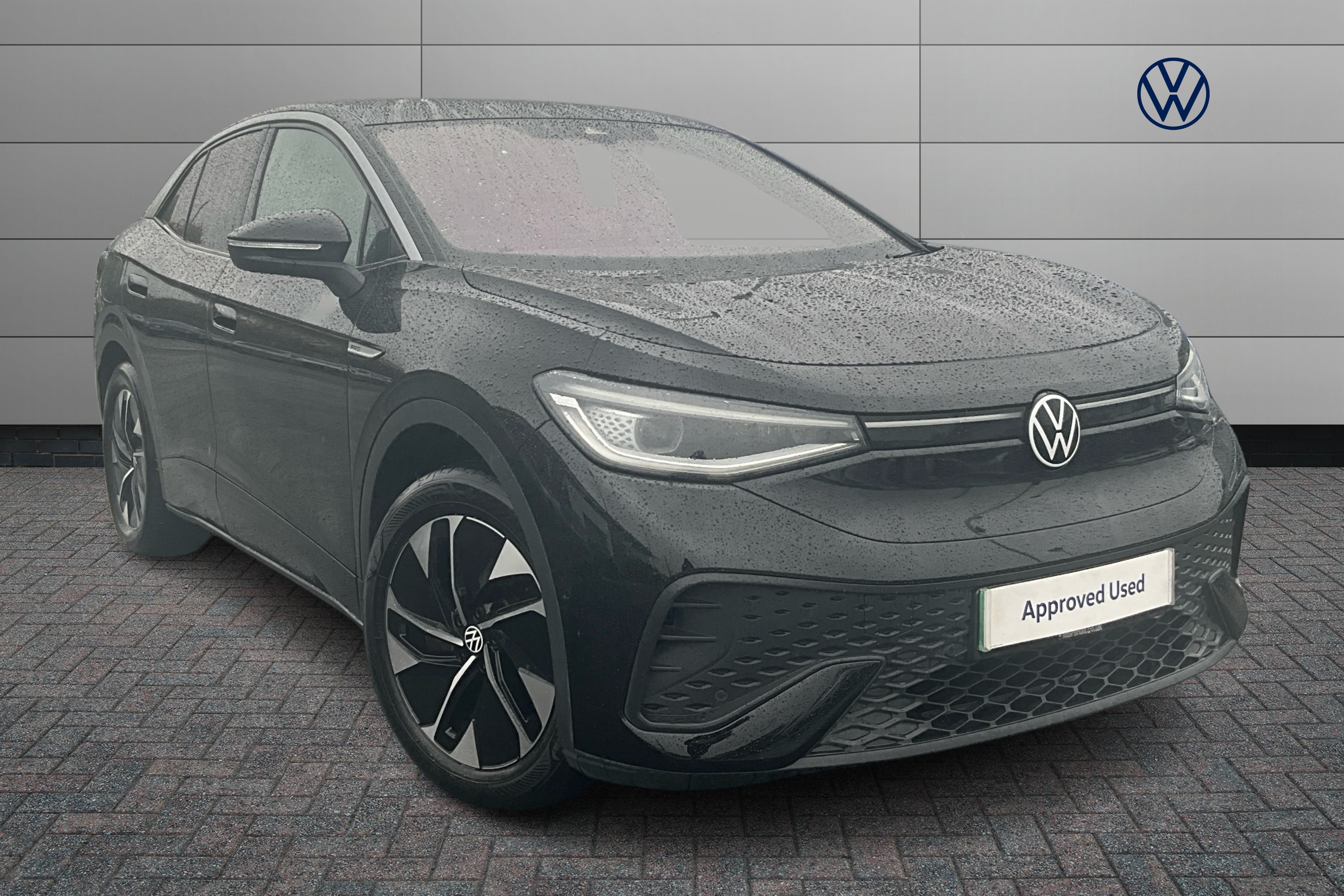 Main listing image - Volkswagen ID.5