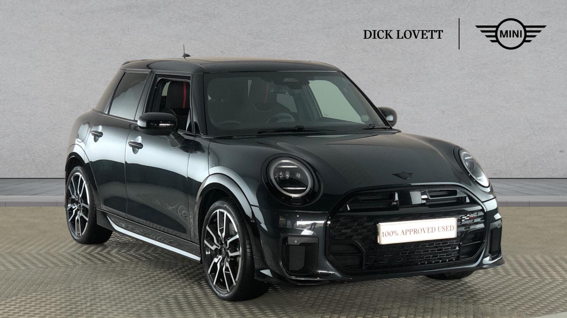 Main listing image - MINI Hatchback 5dr