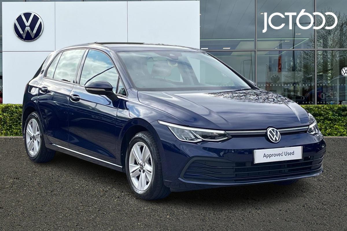 Main listing image - Volkswagen Golf