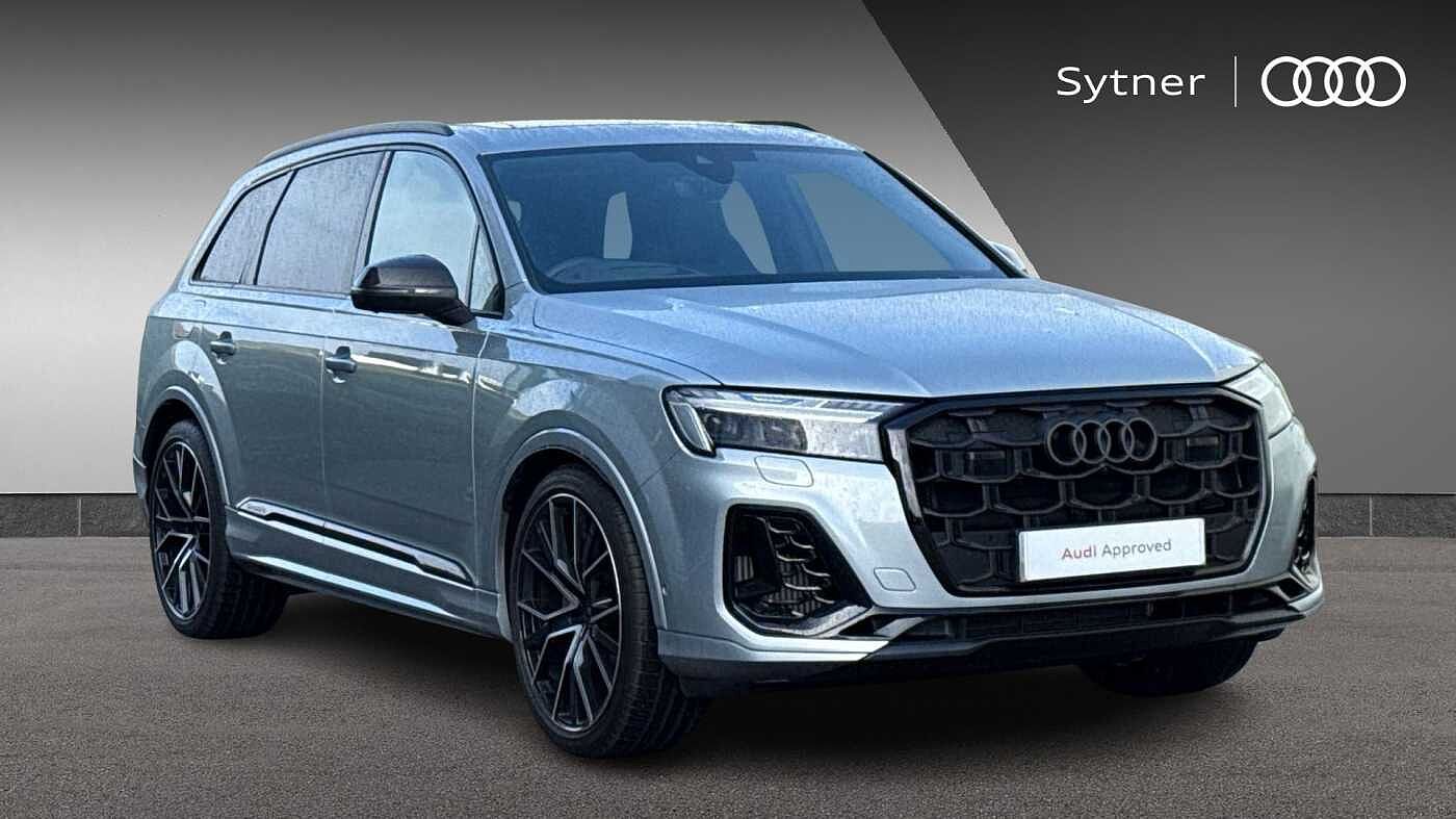 Main listing image - Audi Q7