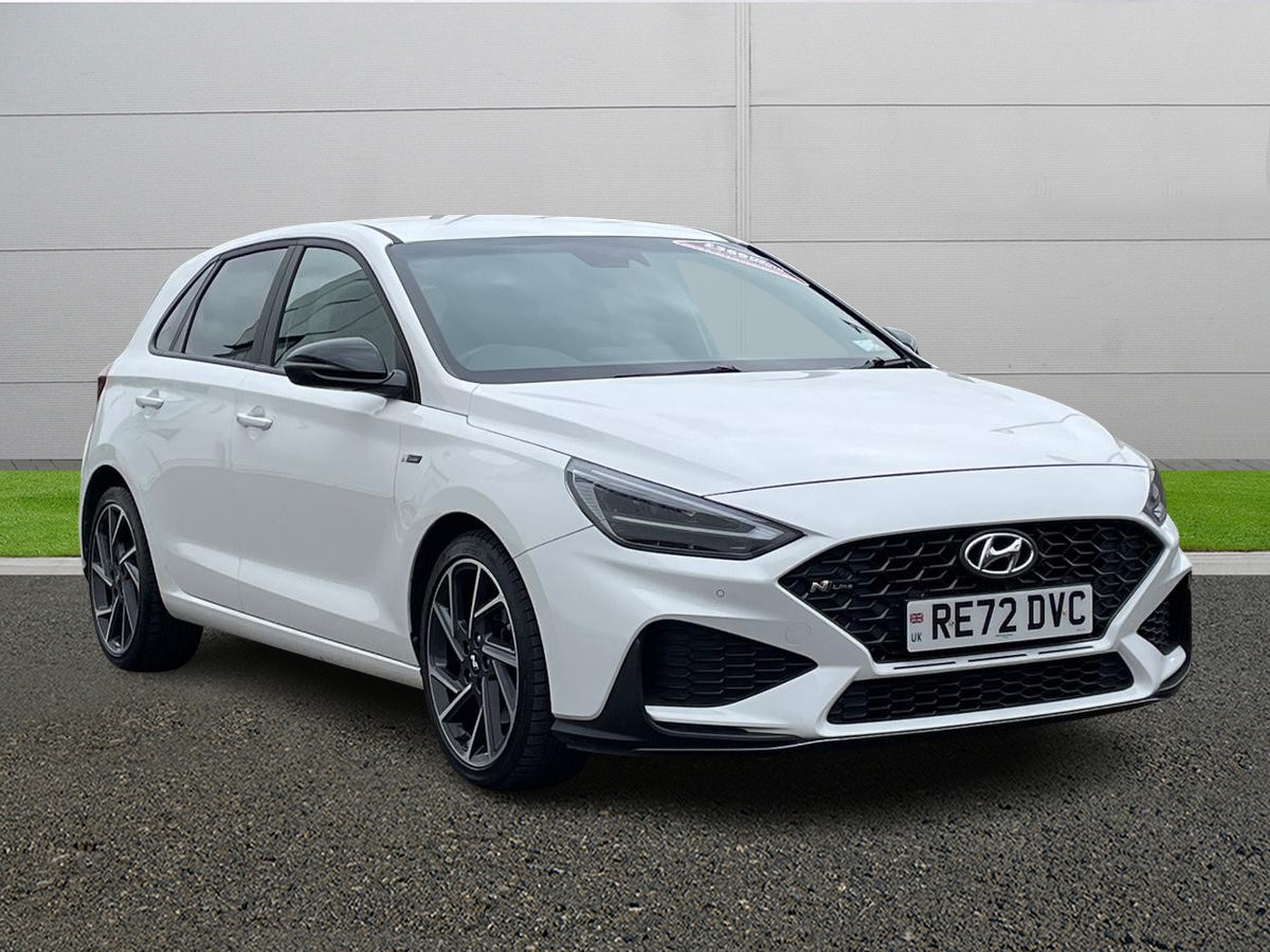 Main listing image - Hyundai i30