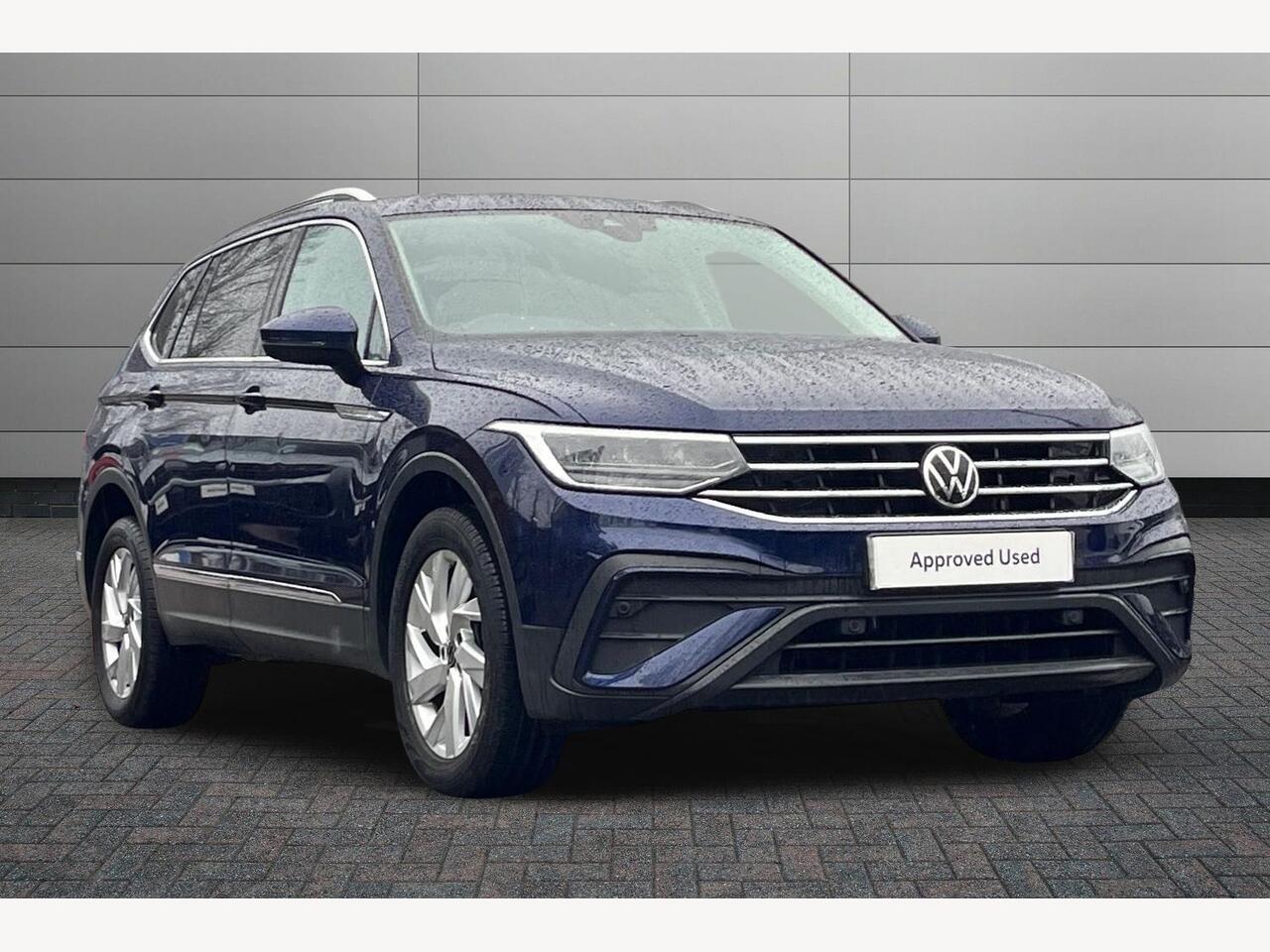 Main listing image - Volkswagen Tiguan Allspace