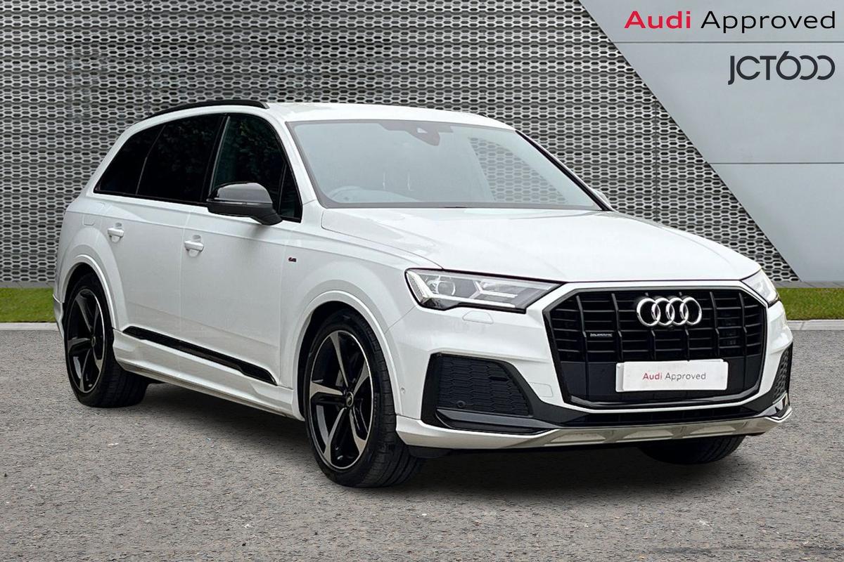 Main listing image - Audi Q7