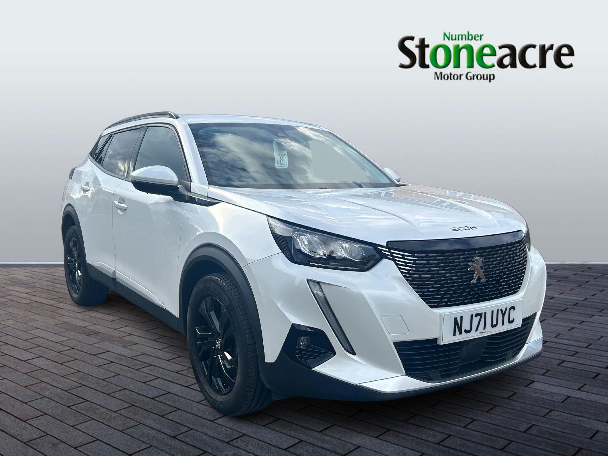 Main listing image - Peugeot 2008