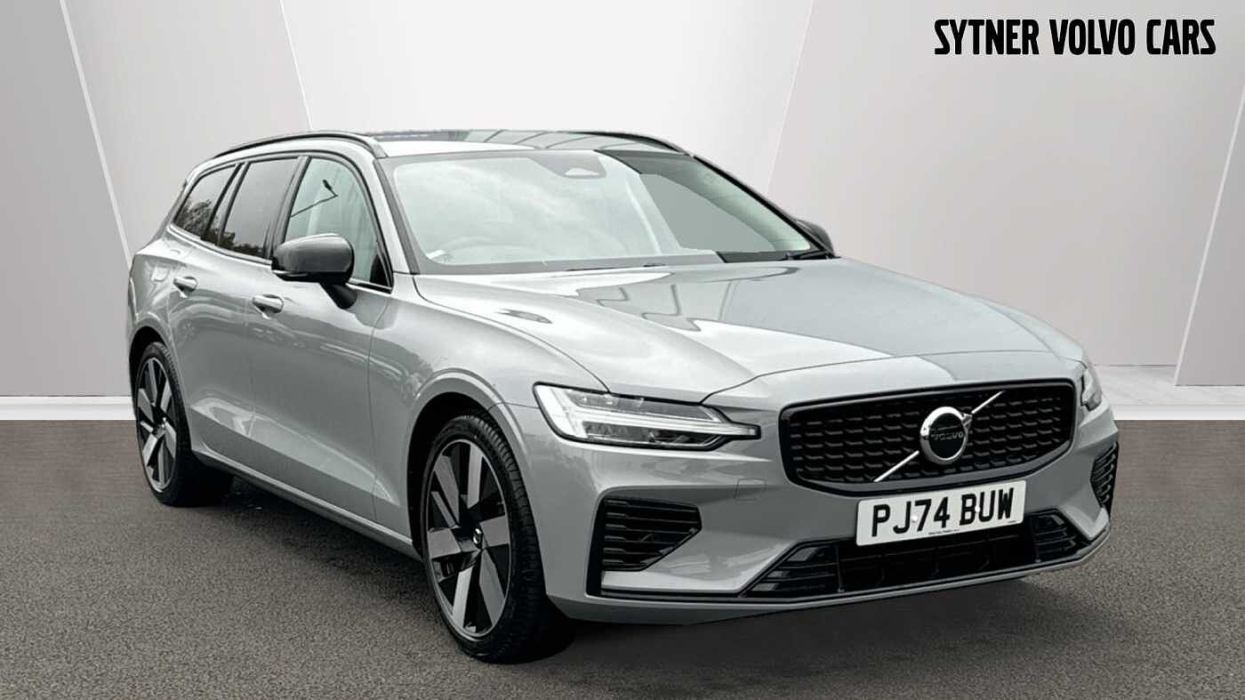 Main listing image - Volvo V60