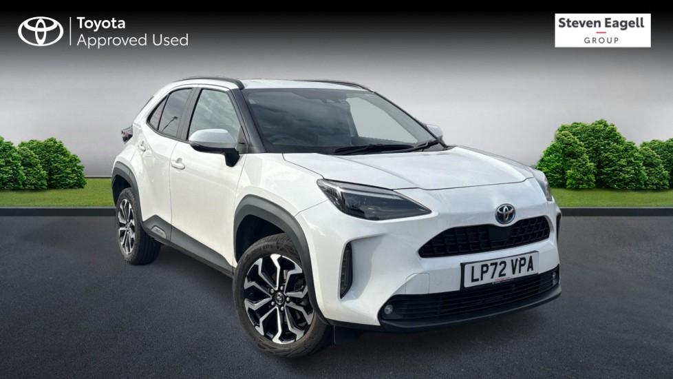 Main listing image - Toyota Yaris Cross