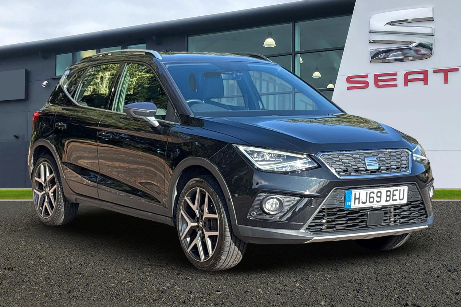 Main listing image - SEAT Arona