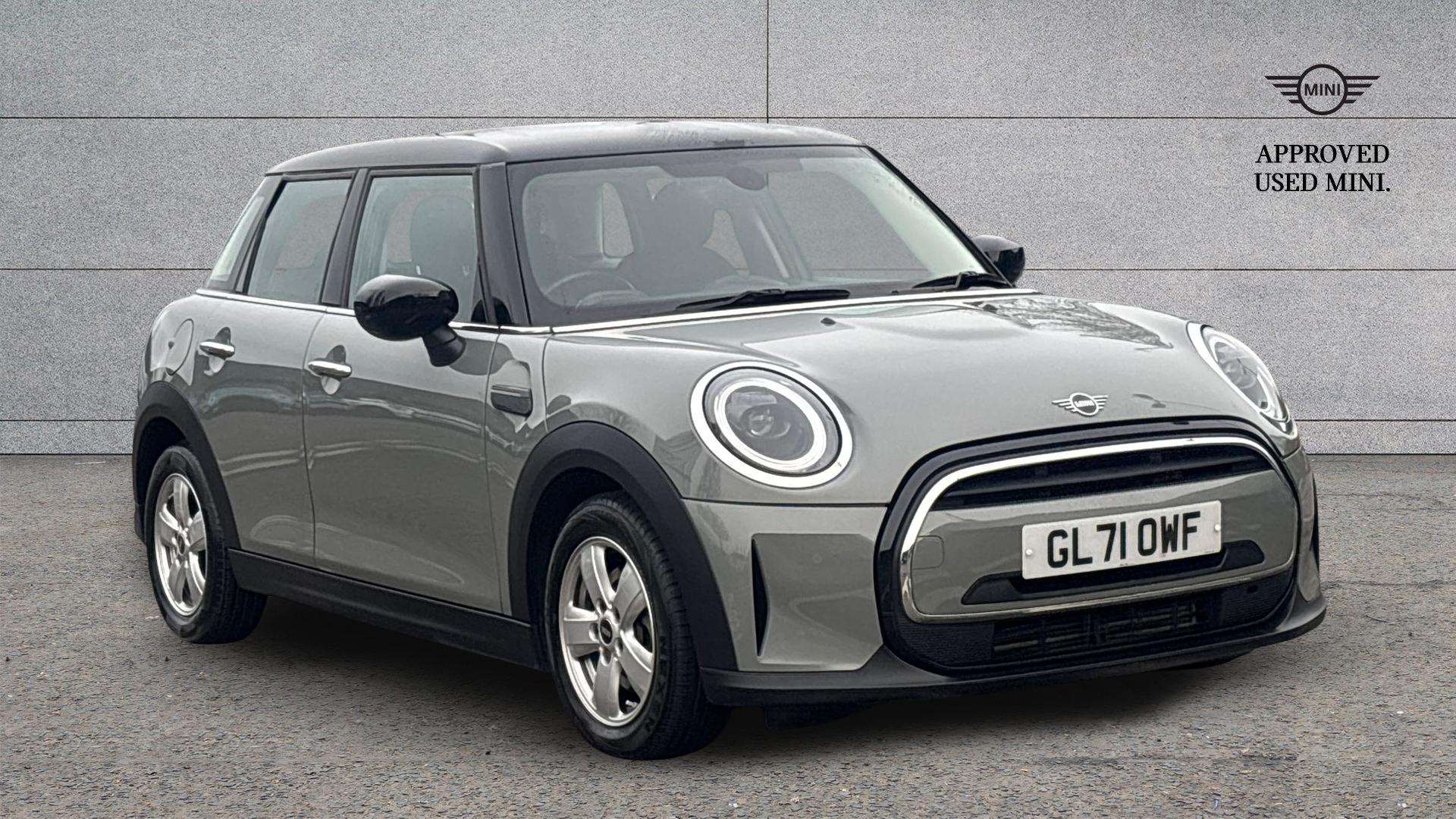 Main listing image - MINI Hatchback 5dr