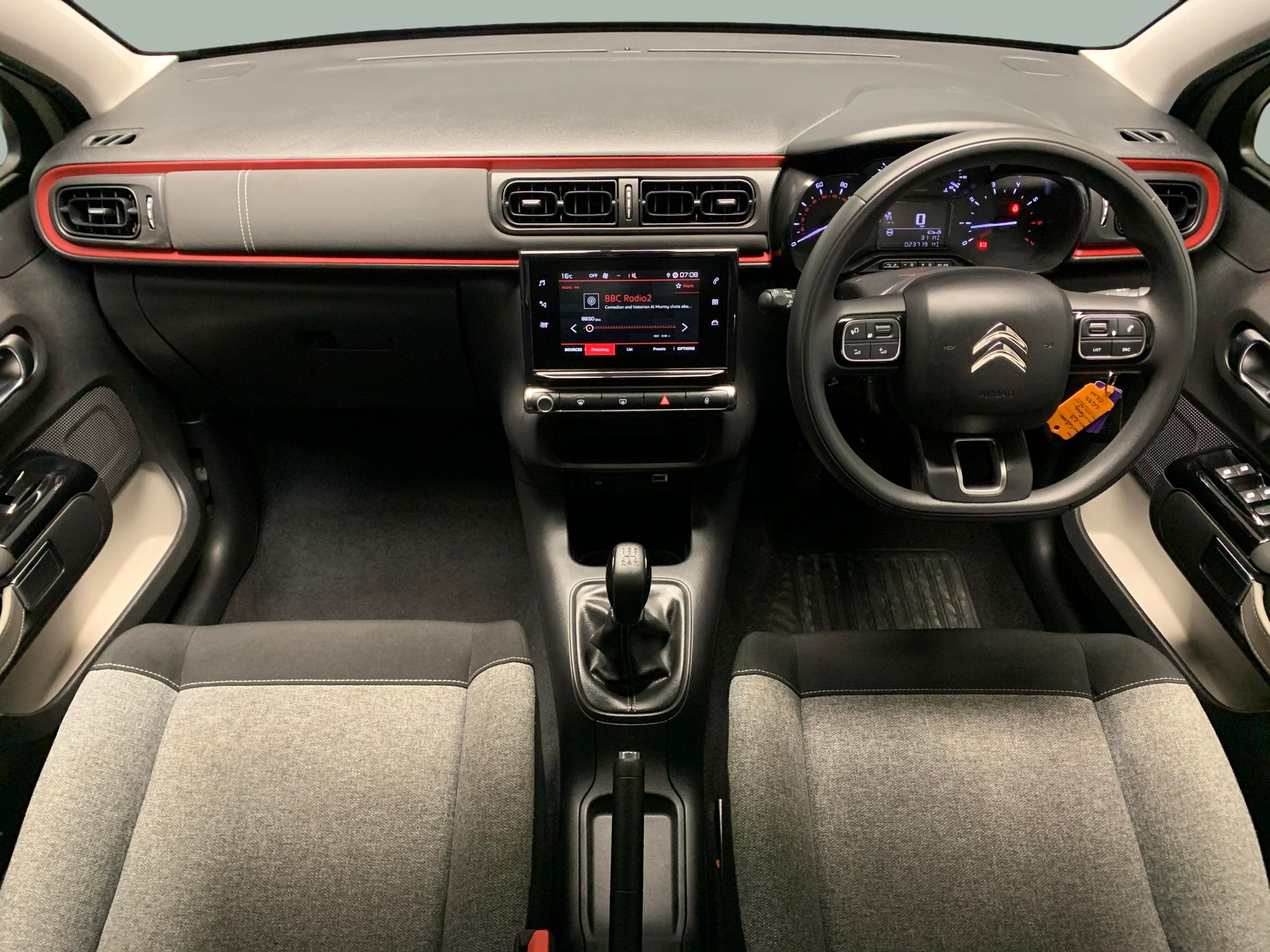 Main listing image - Citroen C3