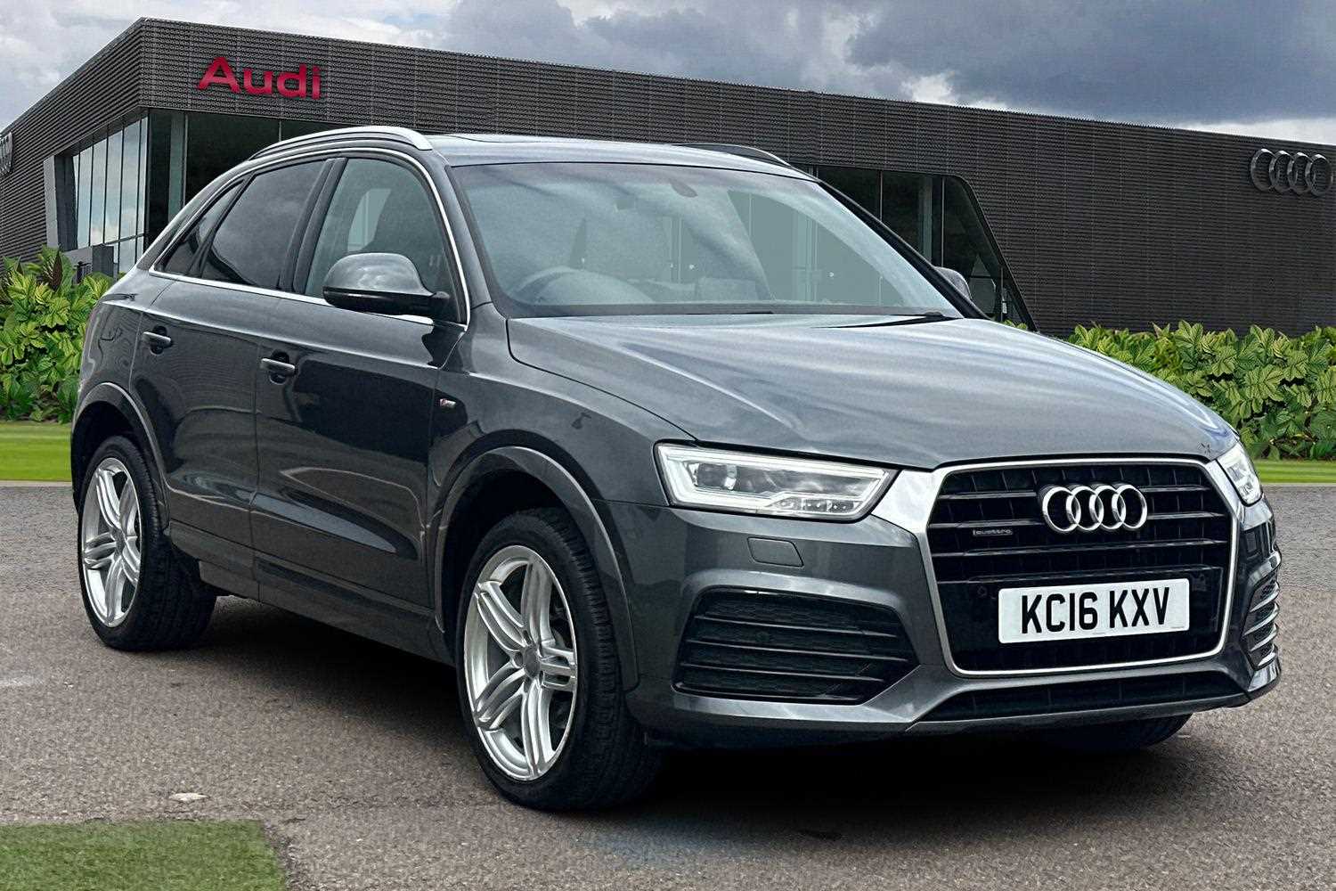 Main listing image - Audi Q3