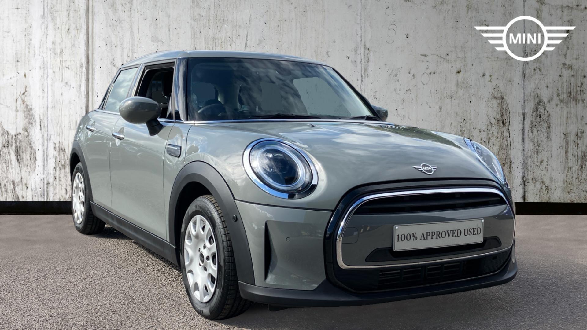 Main listing image - MINI Hatchback 5dr