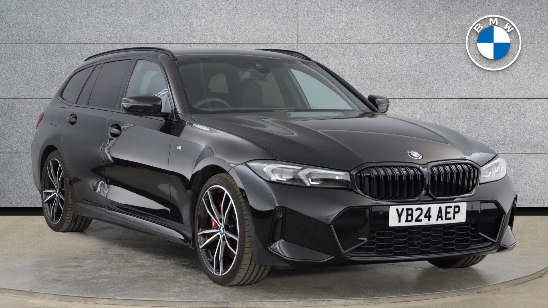 Main listing image - BMW 3 Series Touring
