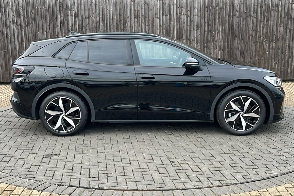 Main listing image - Volkswagen ID.4