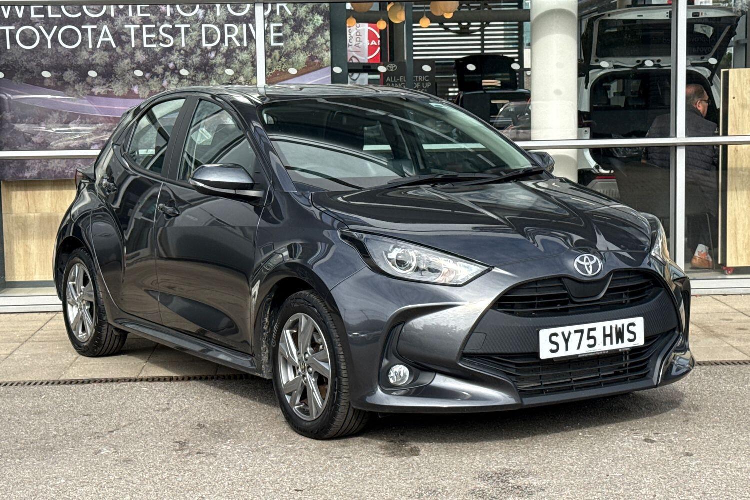 Main listing image - Toyota Yaris