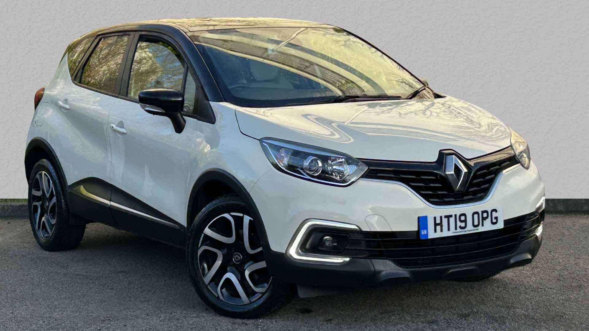 Main listing image - Renault Captur