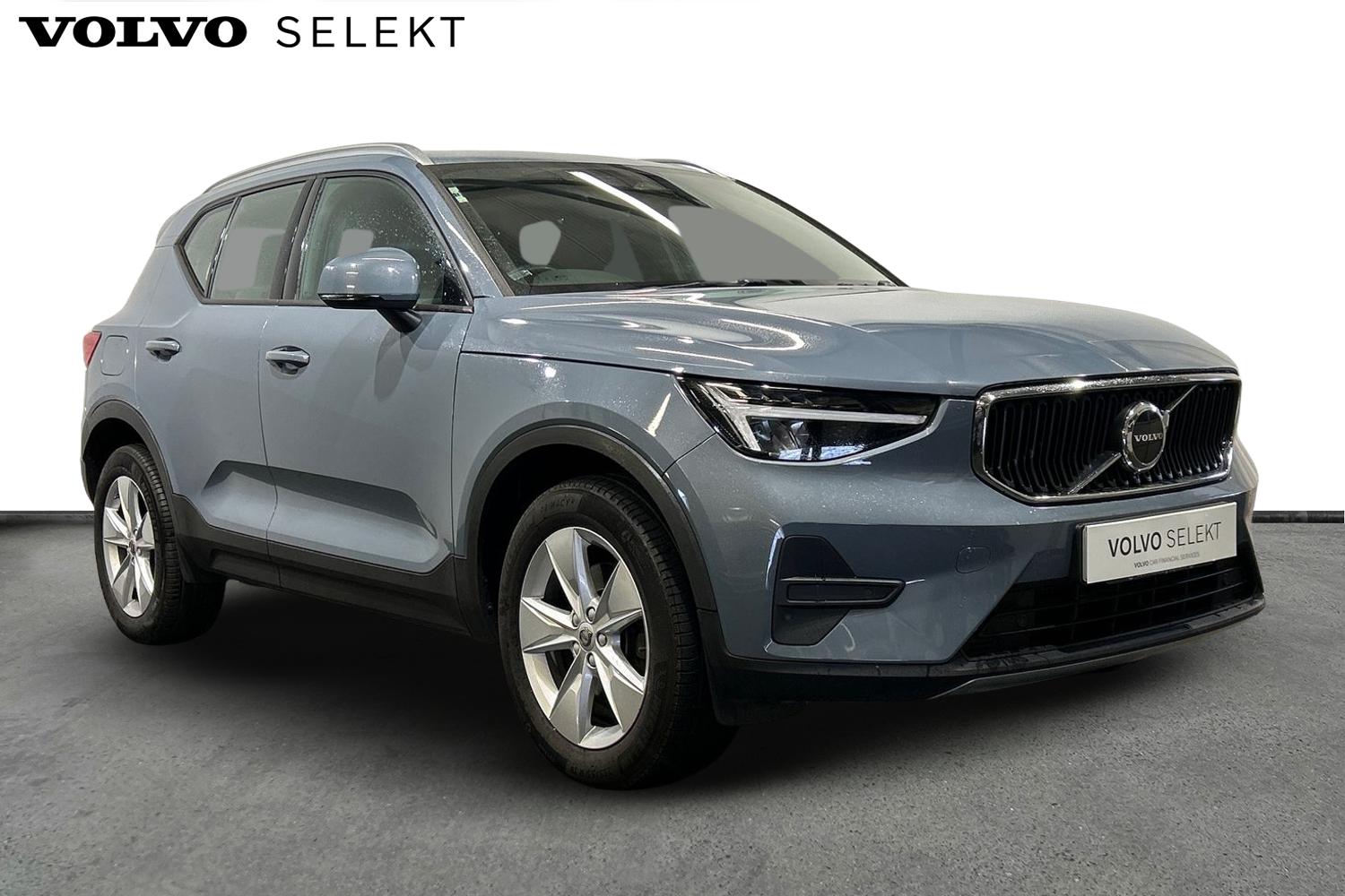 Main listing image - Volvo XC40