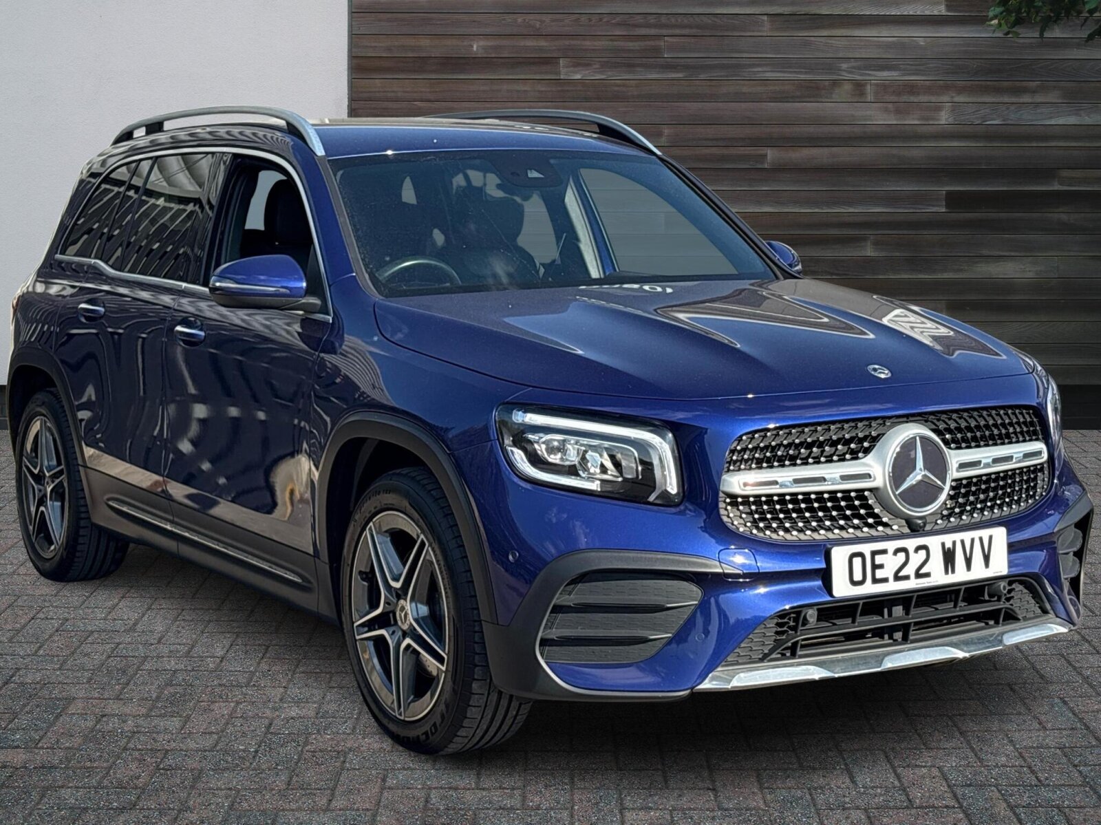 Main listing image - Mercedes-Benz GLB