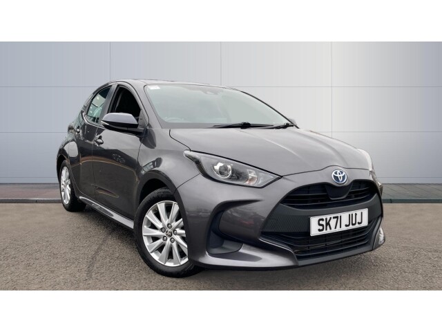 Main listing image - Toyota Yaris