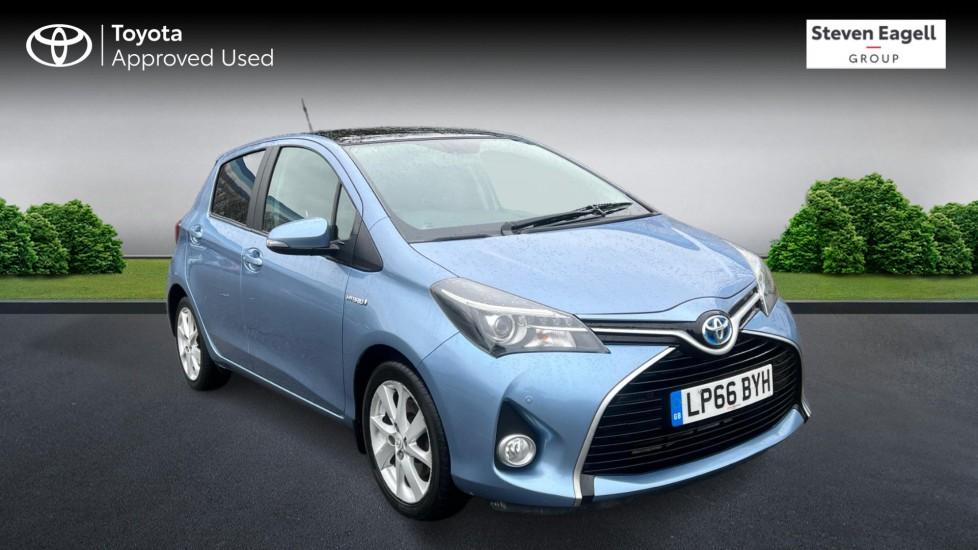 Main listing image - Toyota Yaris