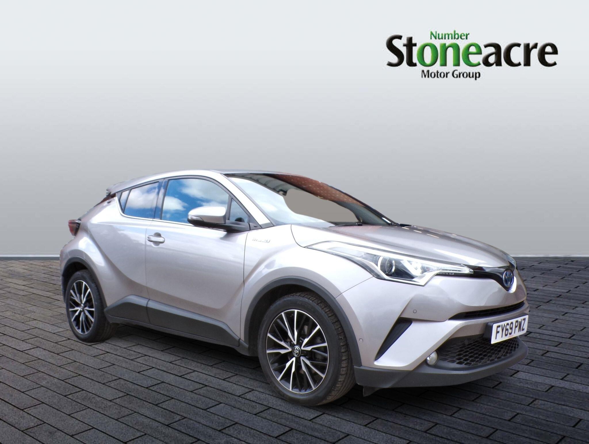 Main listing image - Toyota C-HR