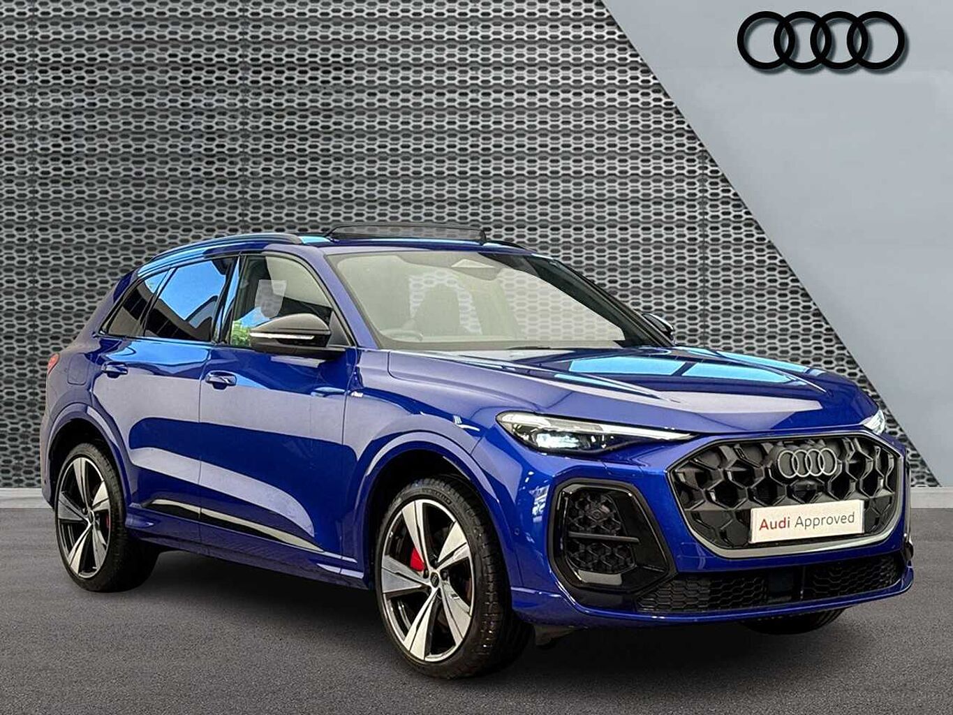 Main listing image - Audi Q5
