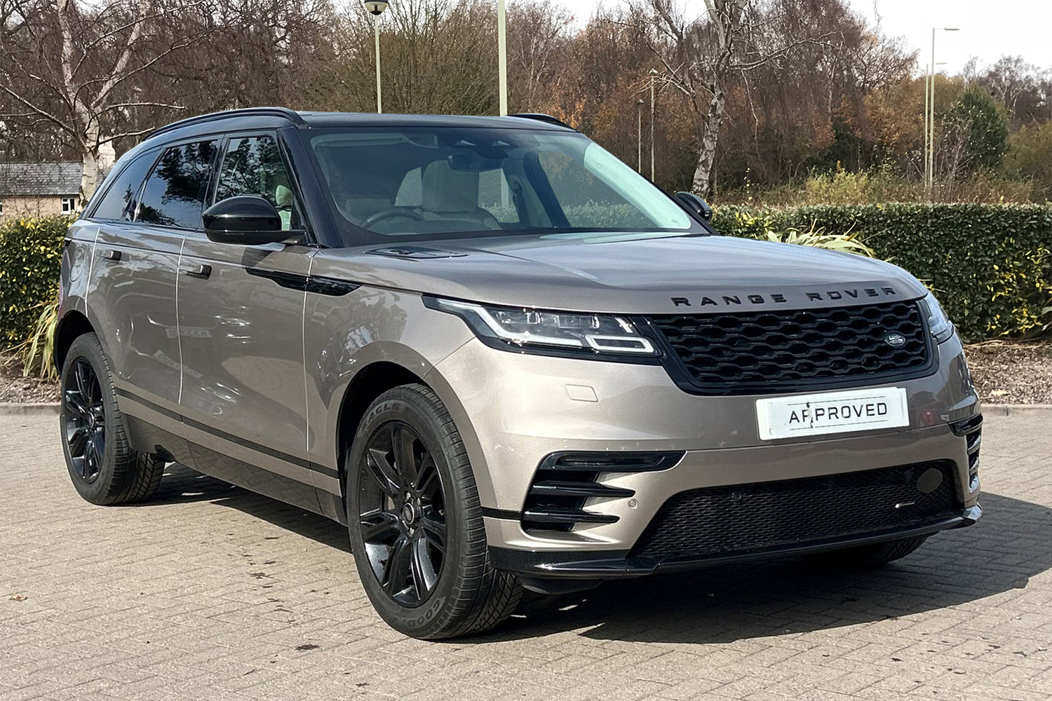 Main listing image - Land Rover Range Rover Velar