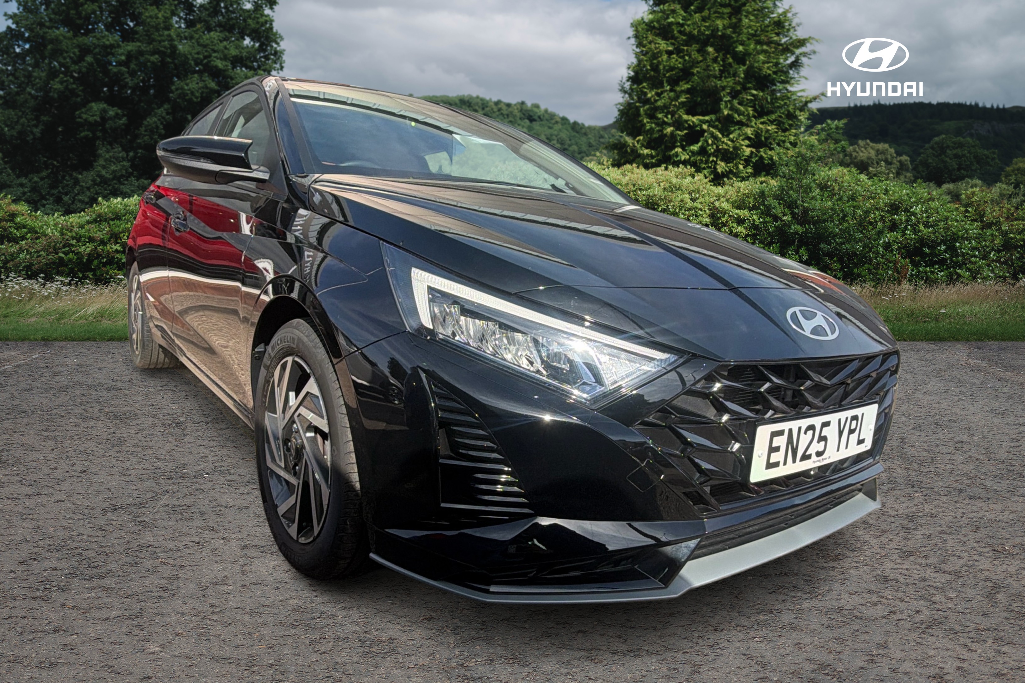 Main listing image - Hyundai i20