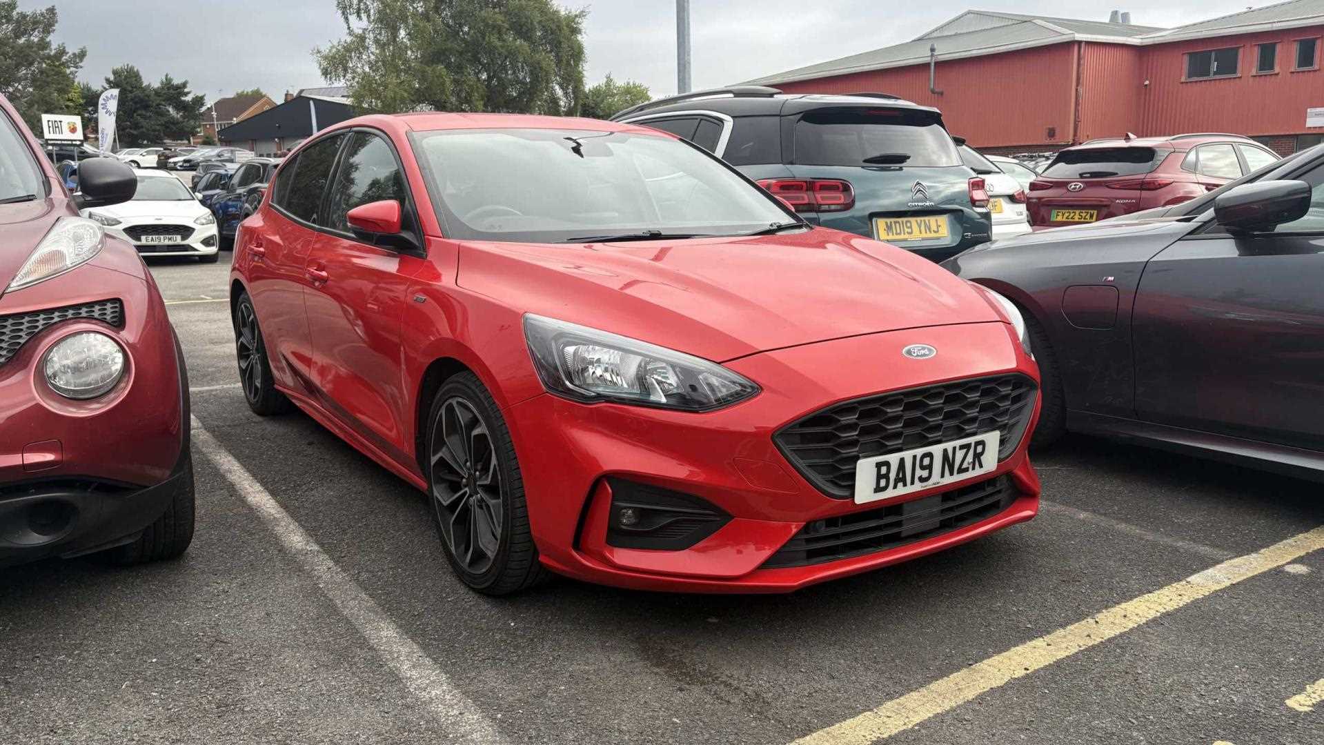 Main listing image - Ford Focus