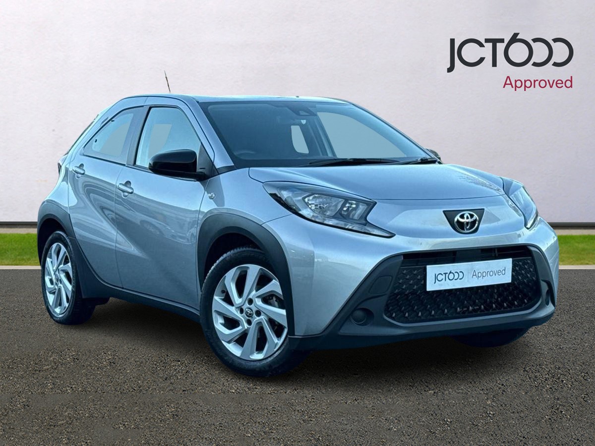 Main listing image - Toyota Aygo X