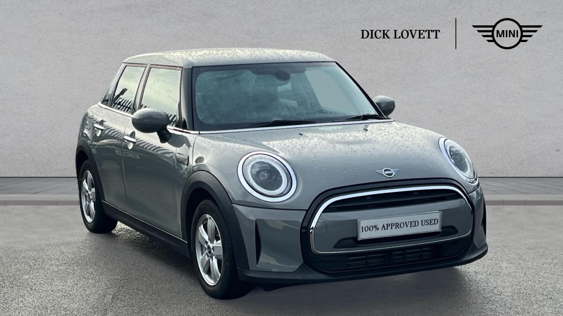 Main listing image - MINI Hatchback 5dr