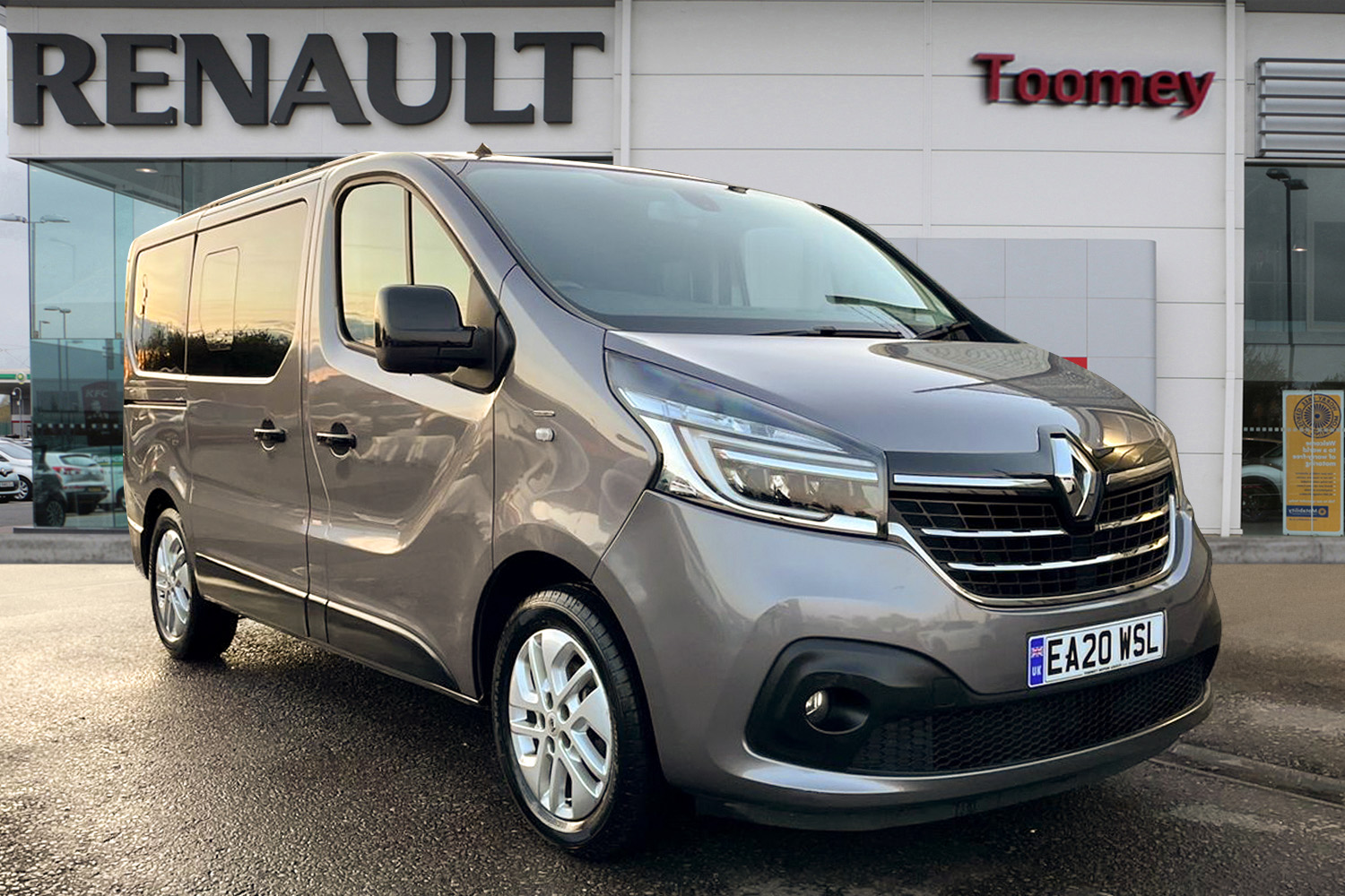 Main listing image - Renault Trafic