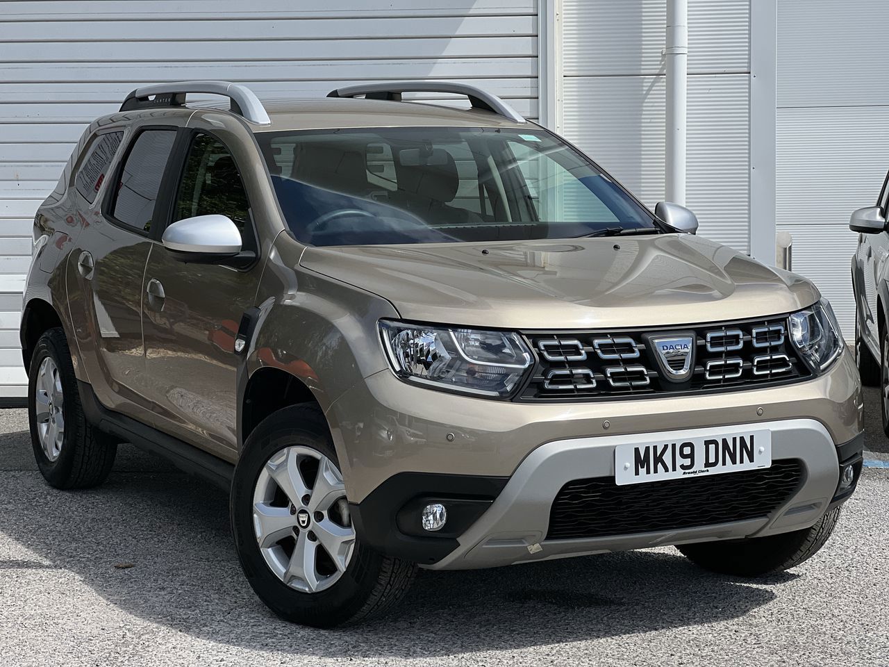 Main listing image - Dacia Duster